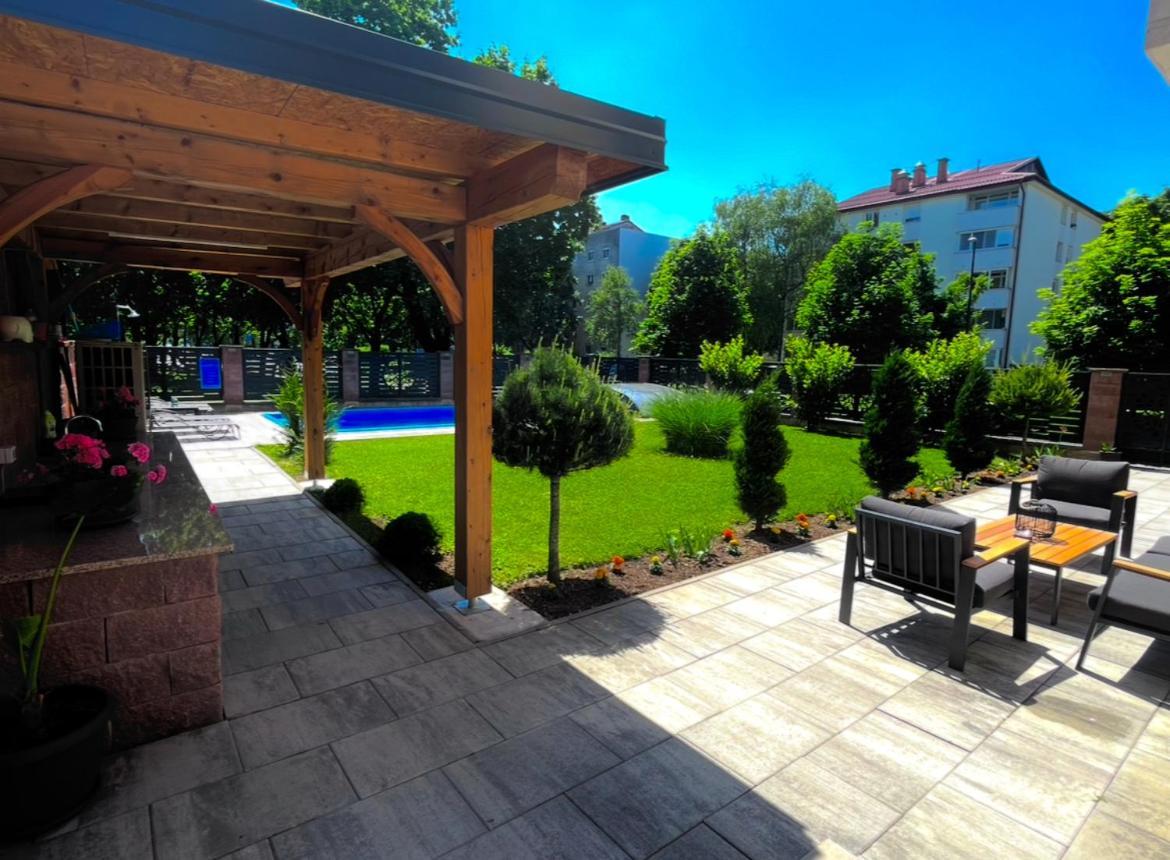 Villa Moste With Pool & Ev Station Ljubljana Bagian luar foto