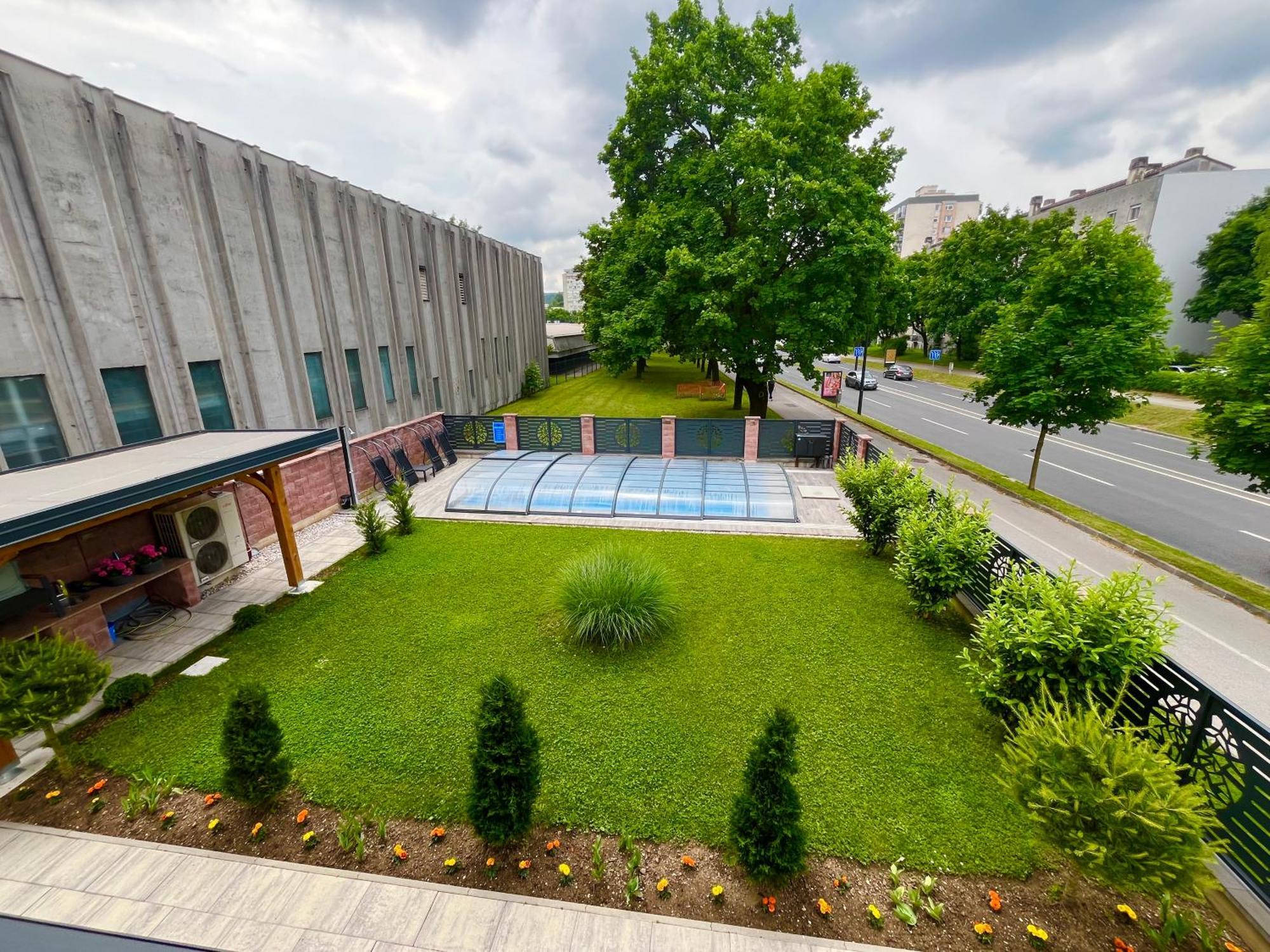 Villa Moste With Pool & Ev Station Ljubljana Bagian luar foto